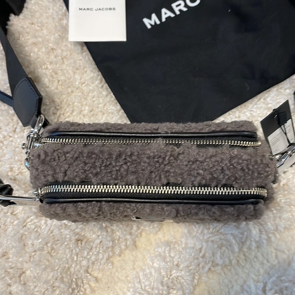Marc Jacobs The Snapshot Teddy Faux Fur Grey Camera Bag Crossbody Handbag Purse - Picture 3 of 8